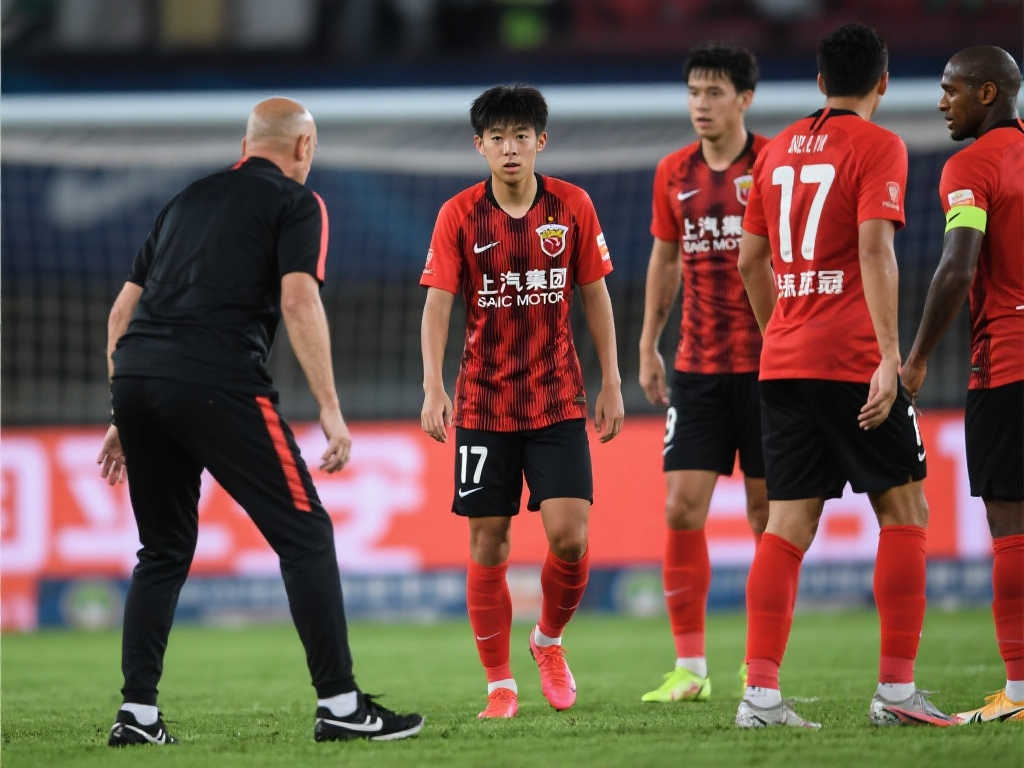 球且具備良 球且具備良